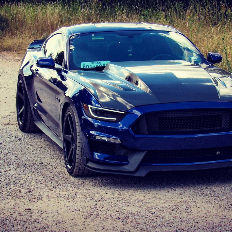 Issa_5.ohhh's Ford Mustang